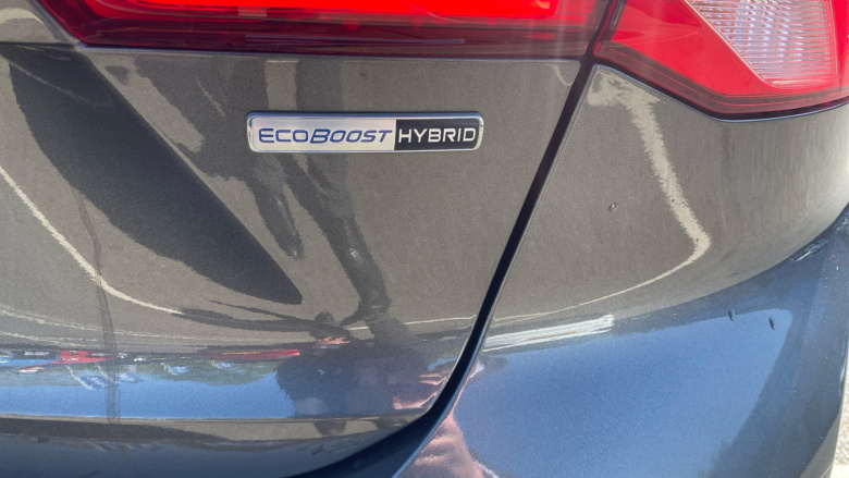 Ford Focus 1.0 EcoBoost Hybrid mHEV 125 ST-Line X Edition 5dr Petrol Hatchback